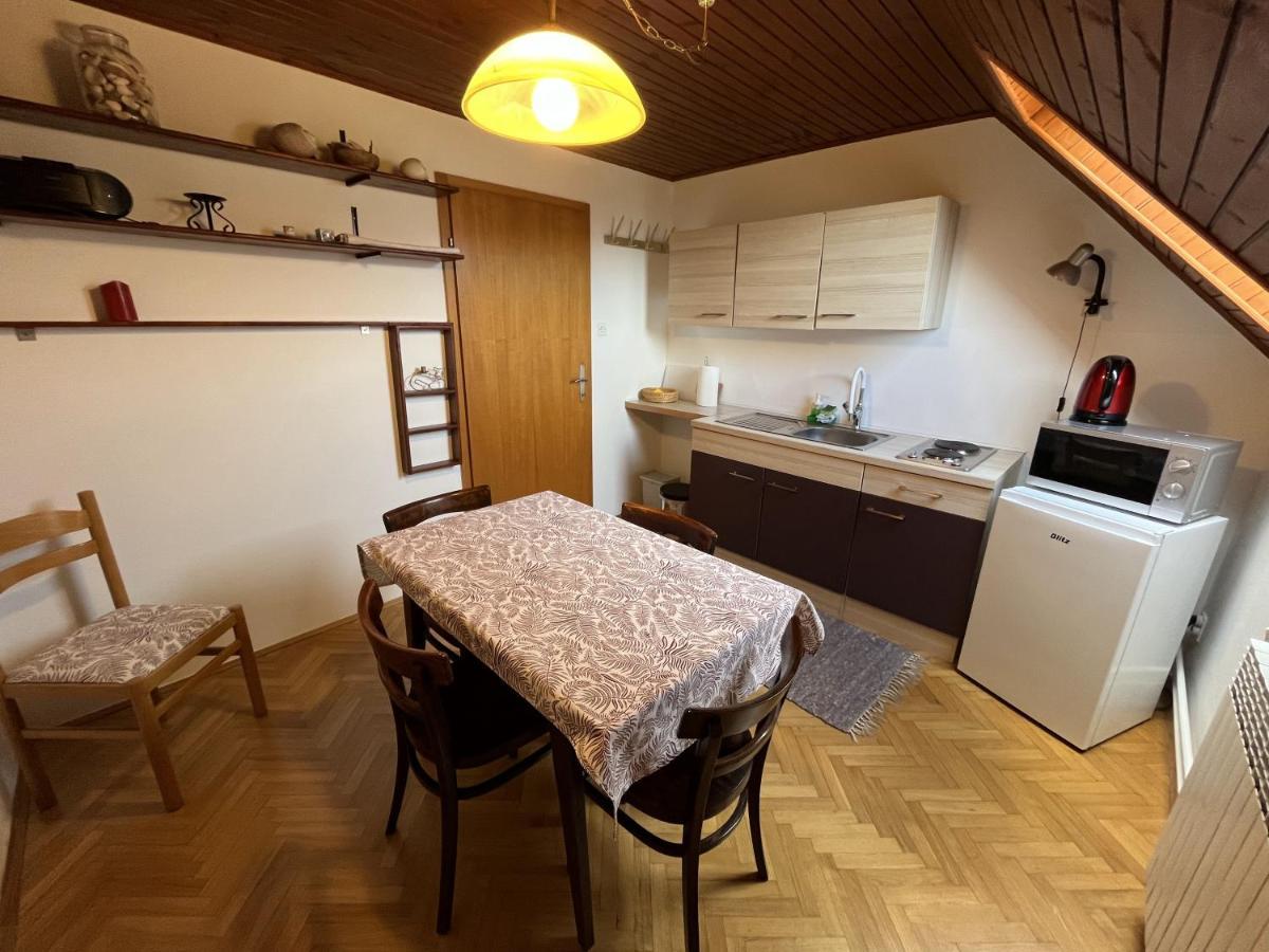 Cozzy Apartment In Nature Ζάγκρεμπ Εξωτερικό φωτογραφία